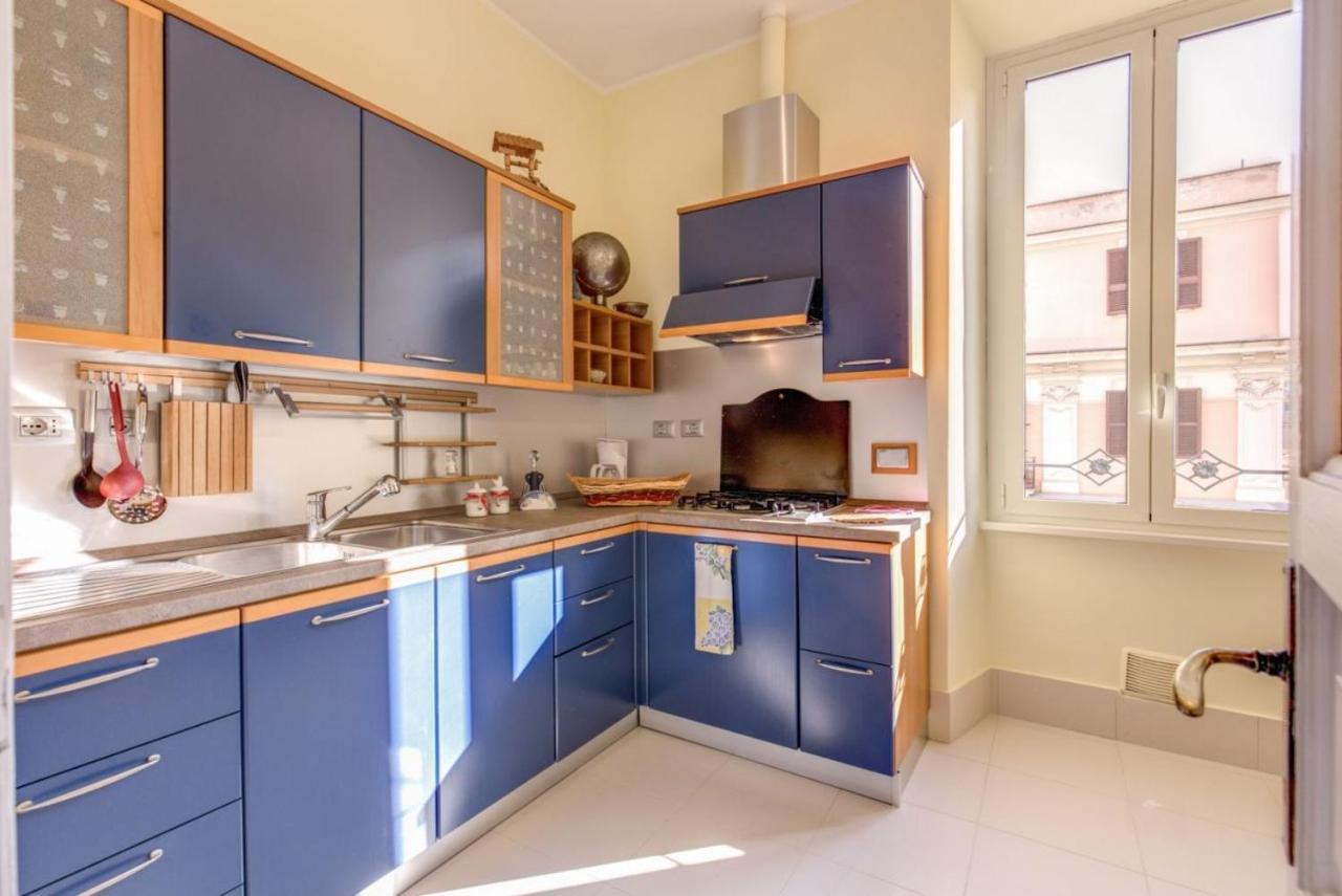 Lovely 4-Bedroom Apartment 30M Sangiovanni Metro Róma Kültér fotó